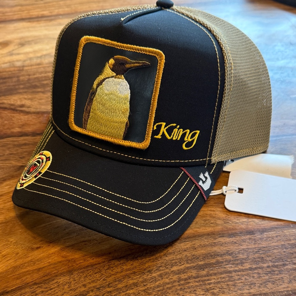 NWT Goorin Bros The Farm Black and Tan King Penguin Trucker Hat